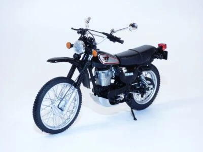 Moto YAMAHA XT500 noir 1988 1/18 500xt - Photo 1/4
