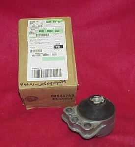 NEW GM 01 02 03 04 05 SATURN L300 3.0L ENGINE MOTOR MOUNT GM 90575033 OEM - Picture 1 of 7