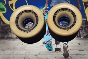 Longboard Skate Board Piezas Plumeros Ruedas California - Imagen 1 de 7