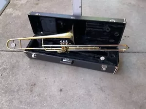 YAMAHA YSL - 354 valve trombone Bb - Picture 1 of 10