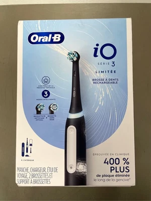 Cepillo de dientes eléctrico recargable Oral-B iO Series 3 Limited, negro con 2 Foto 1 de 3