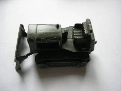 Matchbox Superfast 16 D -Case Tractor - Bulldozer olivgrün (TP-16 ) Gummiketten - Bild 1 von 4