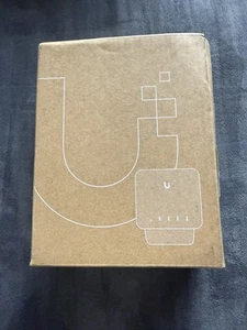 Ubiquiti USW-Flex UniFi Switch Flex 46W PoE 5-Port - Picture 1 of 4