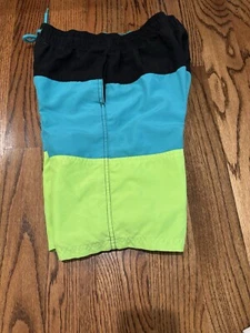 Cat &Jack Swim Shorts Youth Large 12/15, green/black - Picture 1 of 1