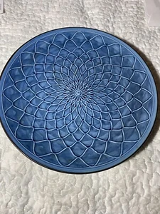 Vintage Japanese White And Blue Fish Scale Signed Plate, 9.5”diameter By 1” High - Picture 1 of 6