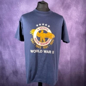 De colección de una sola puntada Segunda Guerra Mundial la nación recuerda 1995 azul marino frutas del telar grande - Imagen 1 de 5