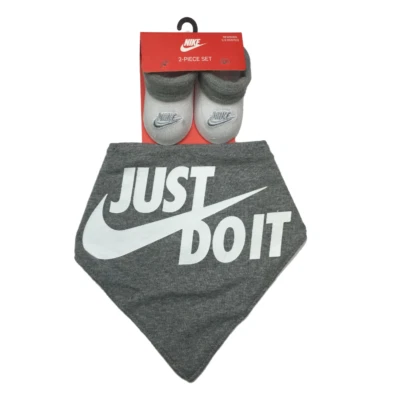 Nike Baby Booties and Bib Set Size 0 to 6 Months Newborn Gray White Shower Gift - Image 1 of 4