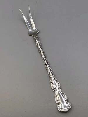 Louis XV by Whiting by Gorham Sterling Silver Pickle Fork 6 1/8" flared tines - Image 1 of 4