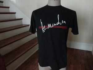 Vintage 90er Black Jerzees H.L. Henry Louis Mencken 50-50 Signature T-Shirt passt M - Bild 1 von 7