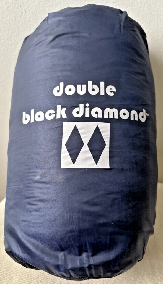 双黑色钻石可打包 80% 下抛 60 英寸 x 70 英寸超轻海军蓝二手状况完好 — 第 1/4 张图片