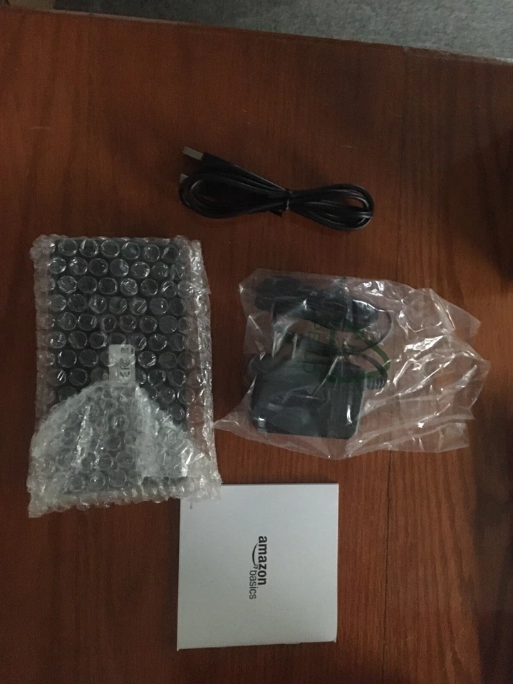 10 Port USB 2.0 Hub - Image 1 of 1