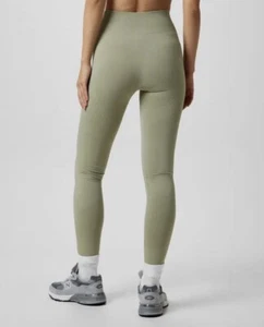 USA Pro High Rise Seamless Leggings Gym Yoga Pants Activewear Olive UK8 RRP£35 - Picture 1 of 7