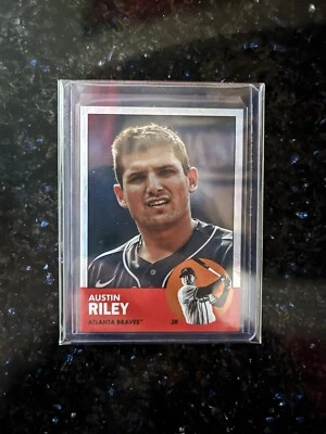 2022 Topps Archives - 1963 Topps Design Rainbow Foil #40 Austin Riley /199 - Image 1 of 2