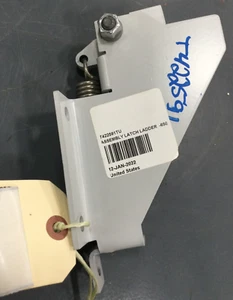Terex T422591 Ladder Latch Assembly - Picture 1 of 5