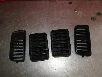 2001-2006 Mazda Tribute OEM dash HVAC vent set (1 missing adjuster) 02 03 04 05 - Image 1 of 2