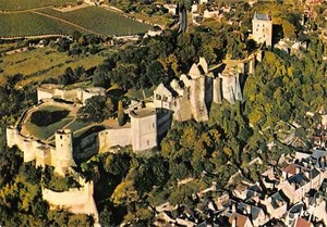 B110488 Frankreich Chinon Vue aerienne du Chateau Schloss Luftansicht - Bild 1 von 2