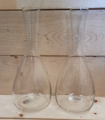 Juego de 2 elegantes jarrones de vidrio transparente para botellas de vaso hechos a mano en Polonia Foto 1 de 4