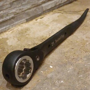 Llave de andamio de acero Twisted Bay 19x21 mm trinquete Podger ENCHUFE NEGRO/PLATEADO - Imagen 1 de 6
