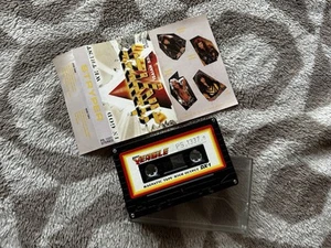 STRYPER : IN GOD WE TRUST THAILAND VINTAGE CASSETTE - Picture 1 of 2