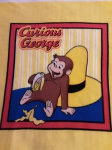 Stoff Fleece Curious George Panel 28" L x 26" W mehrfarbig - Bild 1 von 4