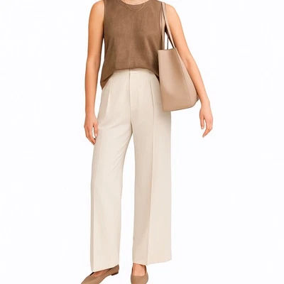 Blusa Paper Crane para mujer talla pequeña beige sin mangas gamuza cuello alto minimalista Foto 1 de 4