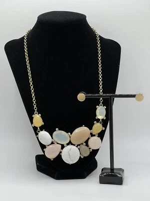 "Collar de piedras preciosas Ann Taylor Loft 17,75"" y 20,25"" amarillo blanco gris rosa melocotón" Foto 1 de 4