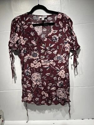 Motherhood Maternity burgundy flower Maternity Top shirt sleeve shirt medium - Image 1 of 4