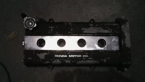 Honda Civic B-Series Non VTec Spark Plug Cover forSpark Plug Coils on Top:Black - Picture 1 of 7