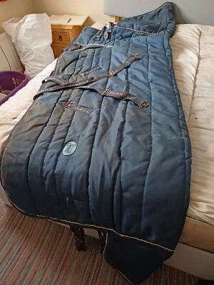 6'0 Funnell Heavyweight Combo Stable Rug Needs A Wash - Image 1 of 3