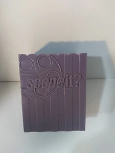 Scene It Friends 2005 Replacement Popcorn Trivia Card Holder - Picture 1 of 2