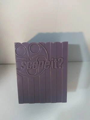 Scene It Friends 2005 Replacement Popcorn Trivia Card Holder - Image 1 of 2