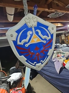 The Legend of Zelda Hylian Shield & Sword Hard Rucksack Nintendo Cosplay 2017 - Bild 1 von 24