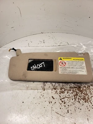 Parasol izquierdo usado se adapta a: Audi A6 2003 sin iluminación grado A izquierdo Foto 1 de 4