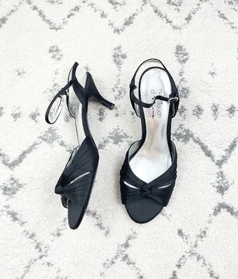 The Touch Of Nina 9.5 Negro Peep Toe Eslinga Trasera Tacones Pequeños Para Mujer Talla 9.5  Foto 1 de 4