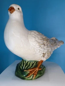 Beautiful White Ceramic Dove Pigeon Bird Statue Figurine Excellent Condition - Picture 1 of 4
