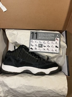 AIR JORDAN 11 ретро низкий IE 2007 черный/цедра белый 306008 002 размер 9,5 - Изображение 1 из 4