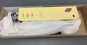 HO Athearn Kit No.5814 50’ PS 5344 Boxcar C&NW #718037 Zeto Yellow HO2864 - Picture 1 of 6