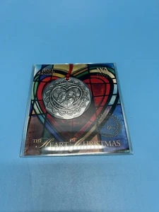 The 2023 Annual Ornament: Heart of Christmas New - Imagen 1 de 3