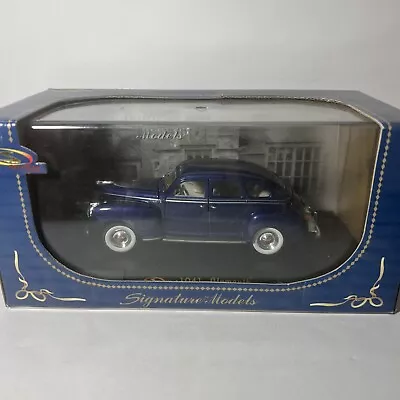 Signature Models Purple 1941 Plymouth with Plastic Display Case 1/32 Scale - Image 1 of 4