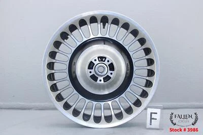 2010 Harley Electra Glide 17" x 3.00" Front Wheel Rim 28 SPOKE 25mm NON ABS Foto 1 de 4