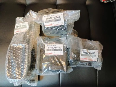 Conjunto de registro de tablero Toyota FZJ80 Land Cruiser ventilaciones de aire, juego completo, RHD, OEM, NUEVO Foto 1 de 4