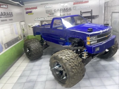 Traxxas Stampede 4x4 VXL 1/10 Scale 4WD Brushless Monster Truck - Image 1 of 4
