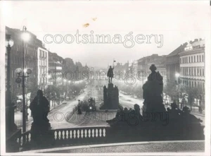 1979 Pressefoto Wenzelsplatz Szene Straßenlaternen 70er Jahre Tschechoslowakei - Bild 1 von 2