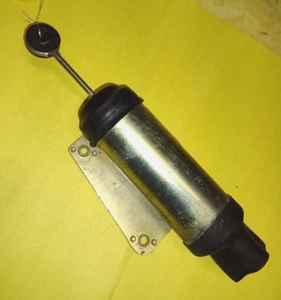 1976 Cadillac Sedan Power REAR DRIVER Door Lock Actuator Solenoid Motor - Picture 1 of 11