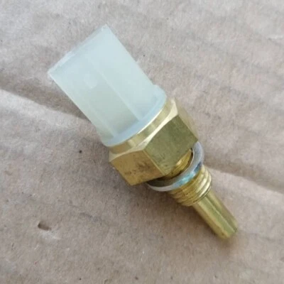 Sensor de temperatura de refrigerante de agua para Suzuki Quadracer LTR450 QuadSport LTZ400 Foto 1 de 4