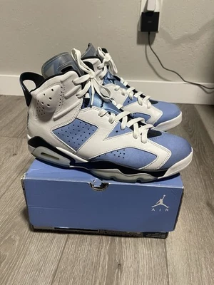 Air Jordan 6 Retro UNC Talla 10 Hombre Usado Foto 1 de 4
