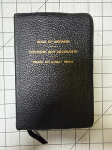 Book of Mormon Doctrine and Covenants Pearl of Great Price 1976, Leather Bound - Foto 1 di 5