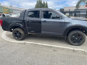 MAZDA BT50 TF 07/2020-2024 RIGHT GUARD FLARED TYPE WITH FLARE - Picture 1 of 12