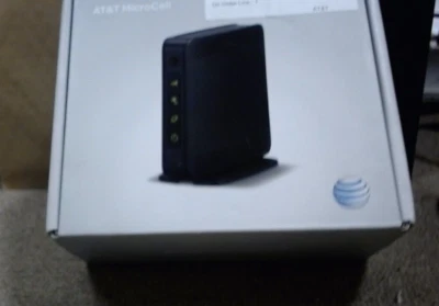 Adaptador inalámbrico Cisco AT&T Microcell Foto 1 de 3