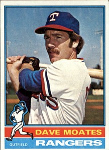 1976 Topps #327 Dave Moates RC - EX